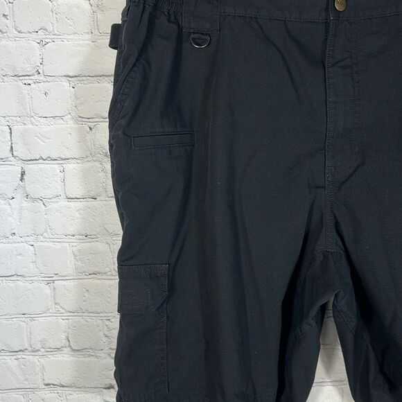 511 Tactical TACLITE PRO 9.5" Ripstop Cargo Shorts size 44 Black 73287 - Picture 2 of 11